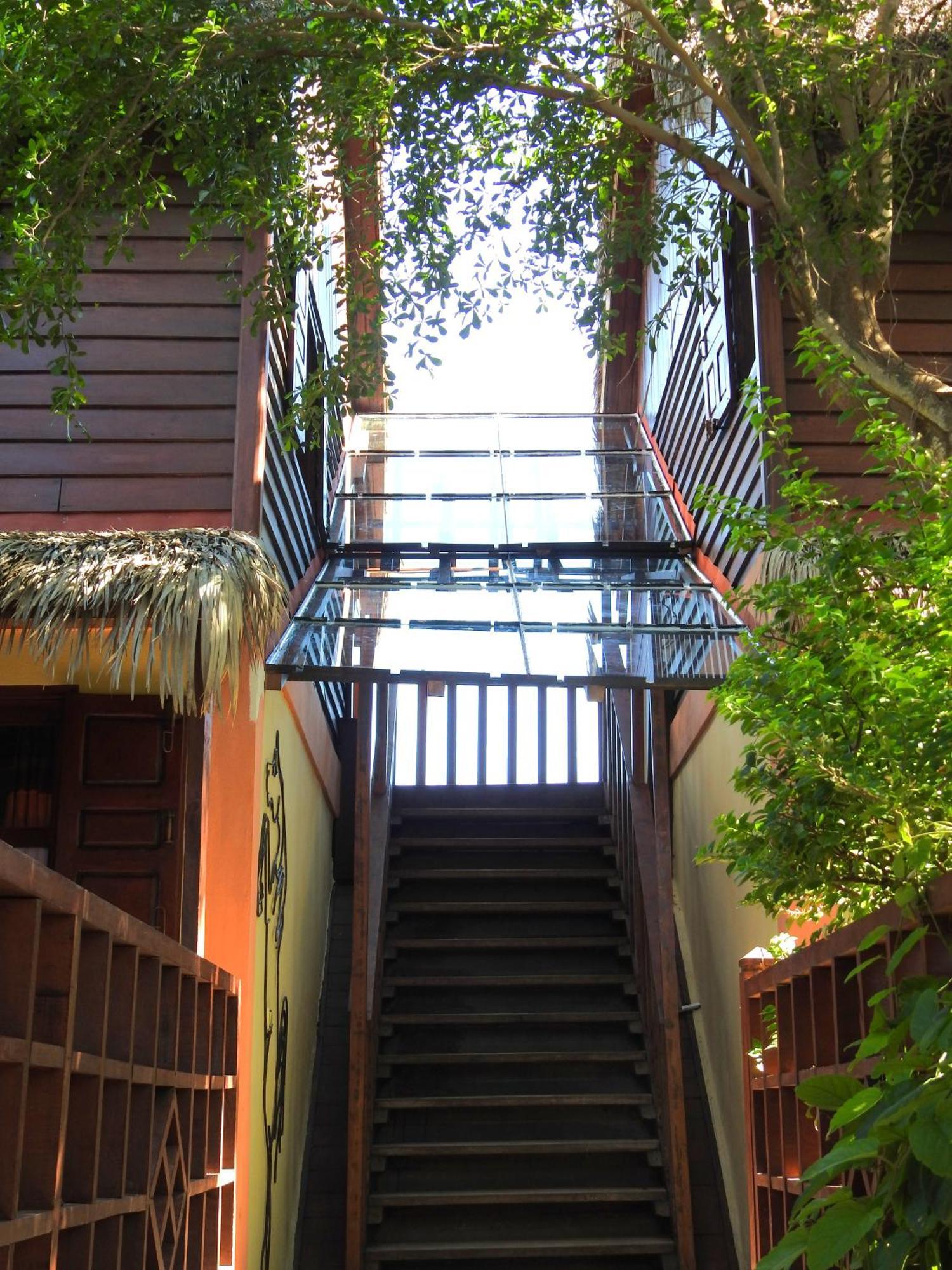 hotel trecicogne Morondava Exterior foto