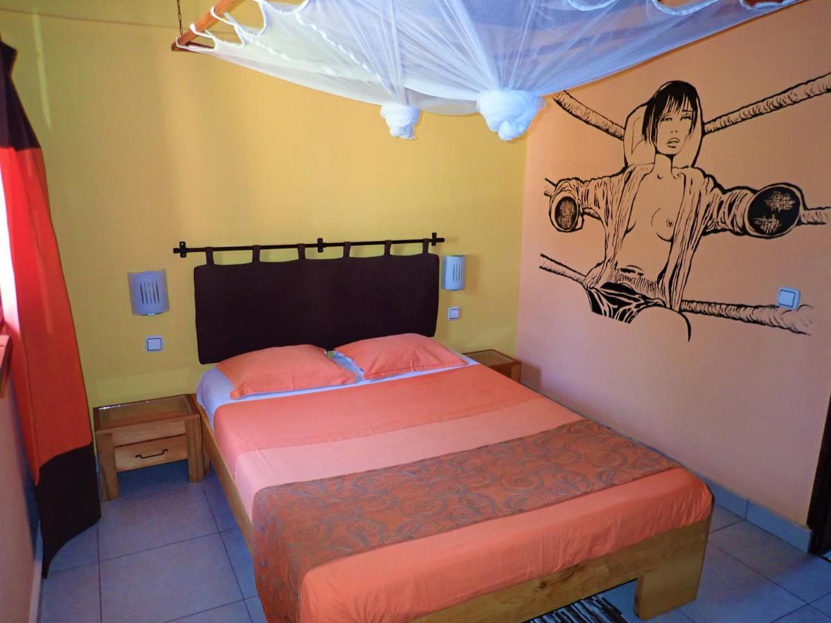 hotel trecicogne Morondava Exterior foto
