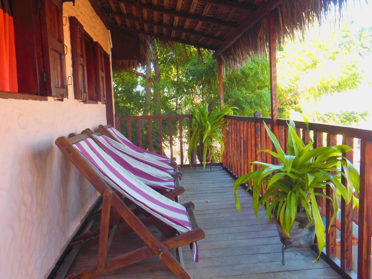 hotel trecicogne Morondava Exterior foto
